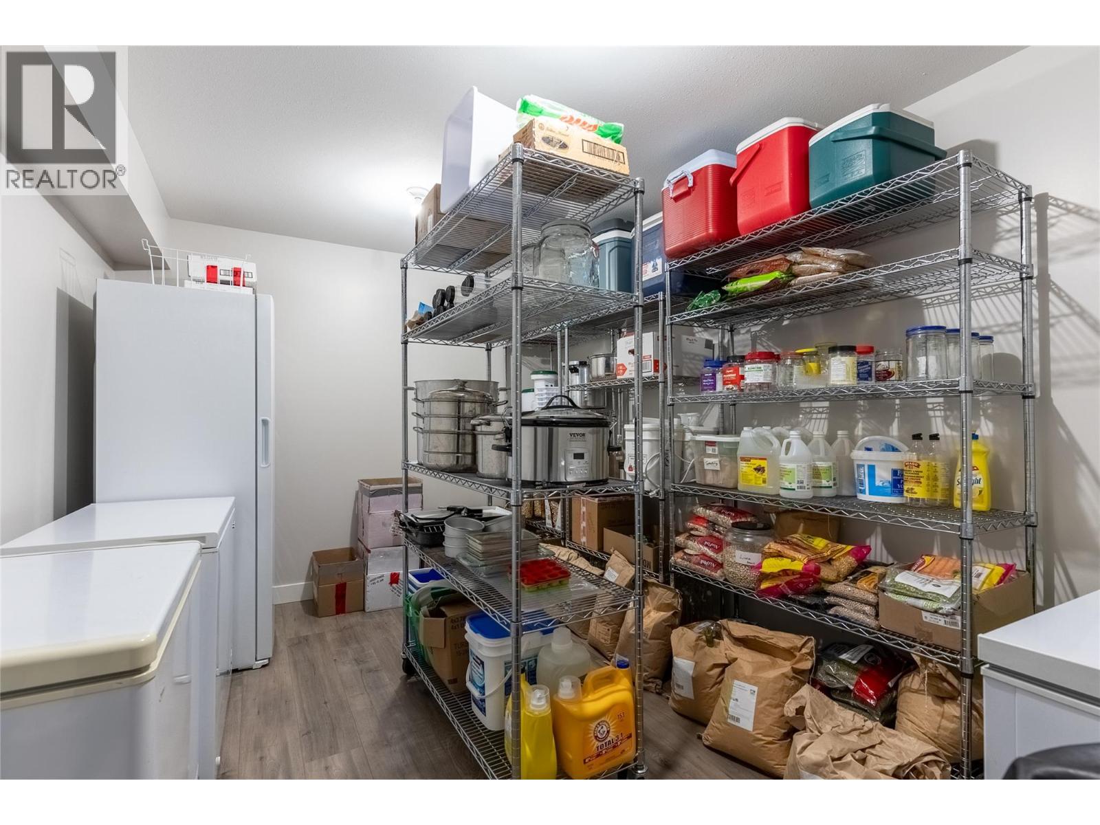 510 Poplar Drive - 27