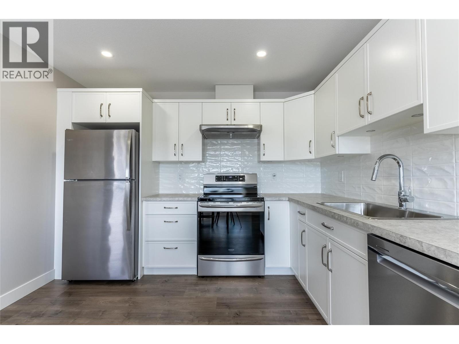 510 Poplar Drive - 30