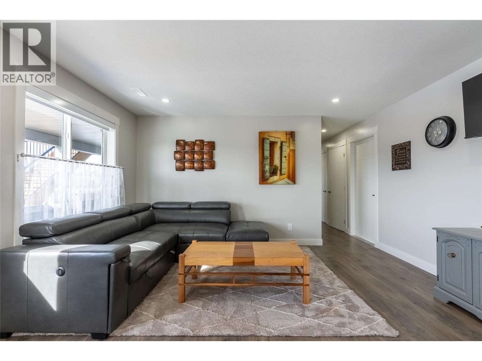 510 Poplar Drive - 33