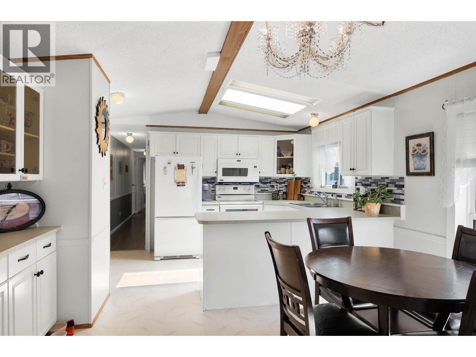 #30 2400 OAKDALE Way - 9