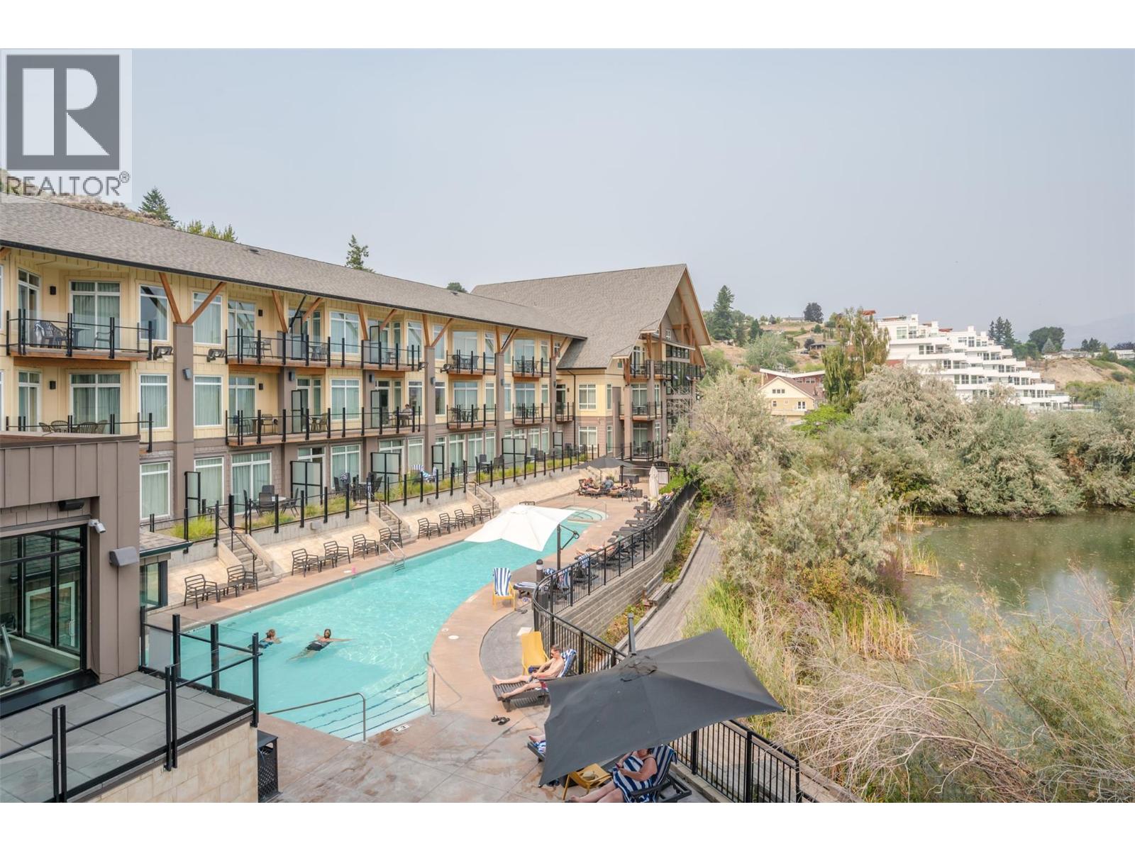 227 13011 Lakeshore Drive, Summerland