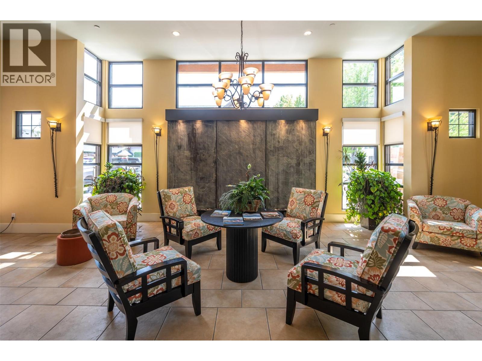 227 13011 Lakeshore Drive, Summerland