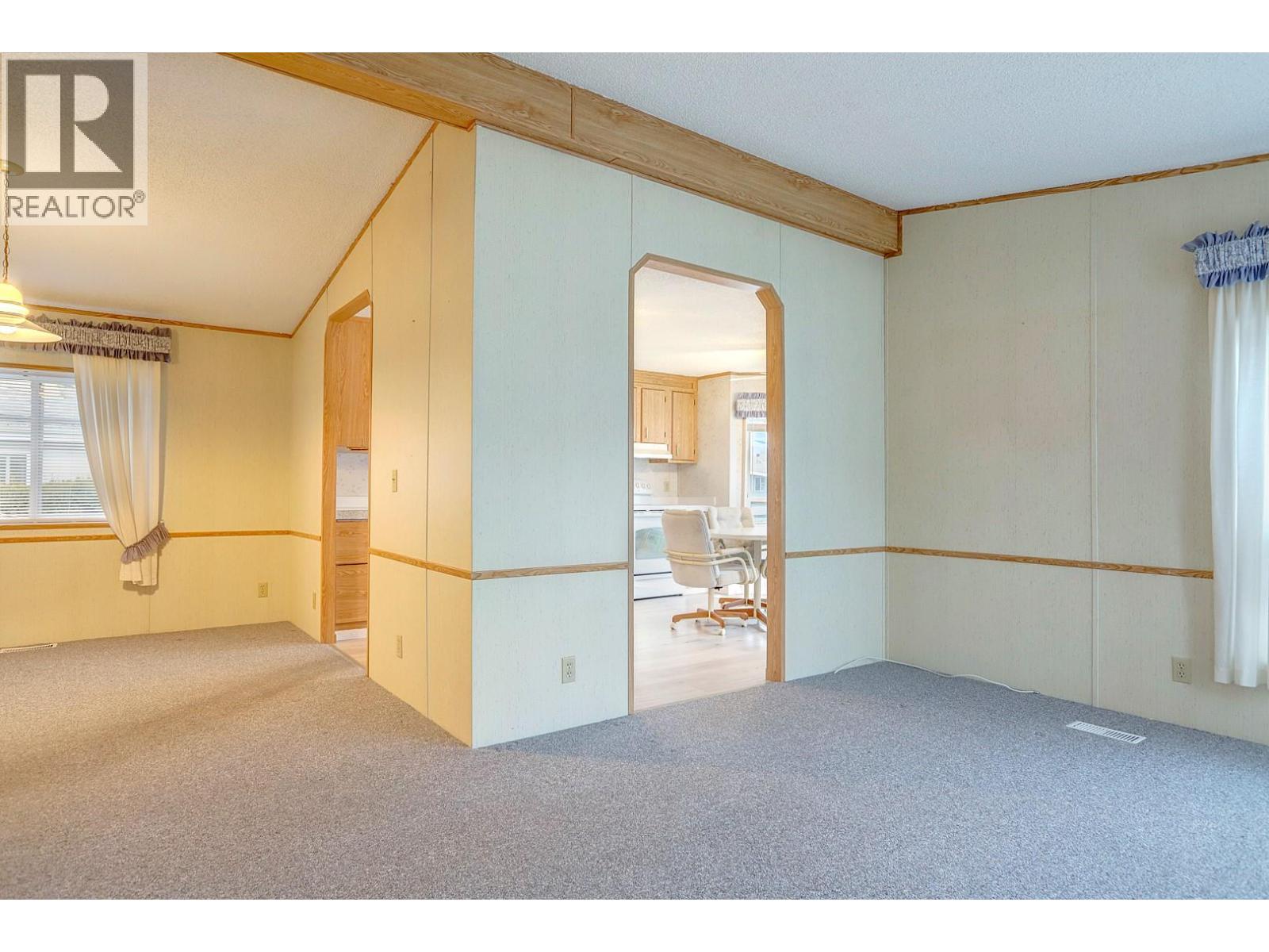 6710 Tronson Road Unit# 208, Vernon