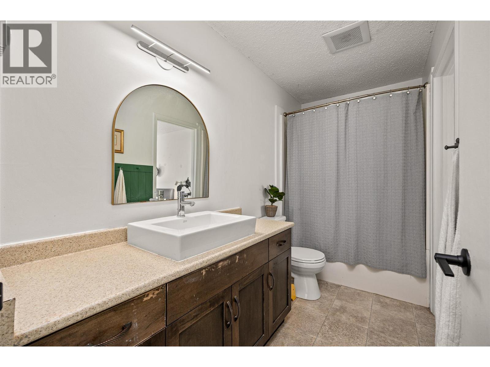 1441 Inkar Road, Kelowna