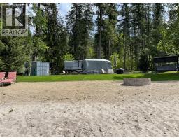8558 Hwy 97a, Mara, BC V0E2K0 Photo 6