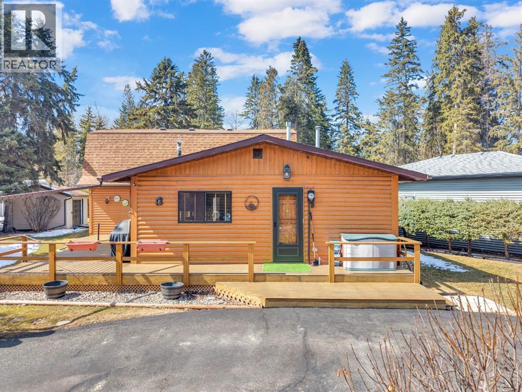 41513 Highway 771, Rural Lacombe County