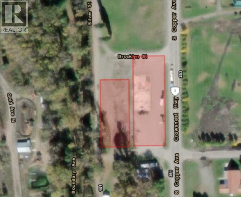 121 COPPER  N Avenue, Greenwood