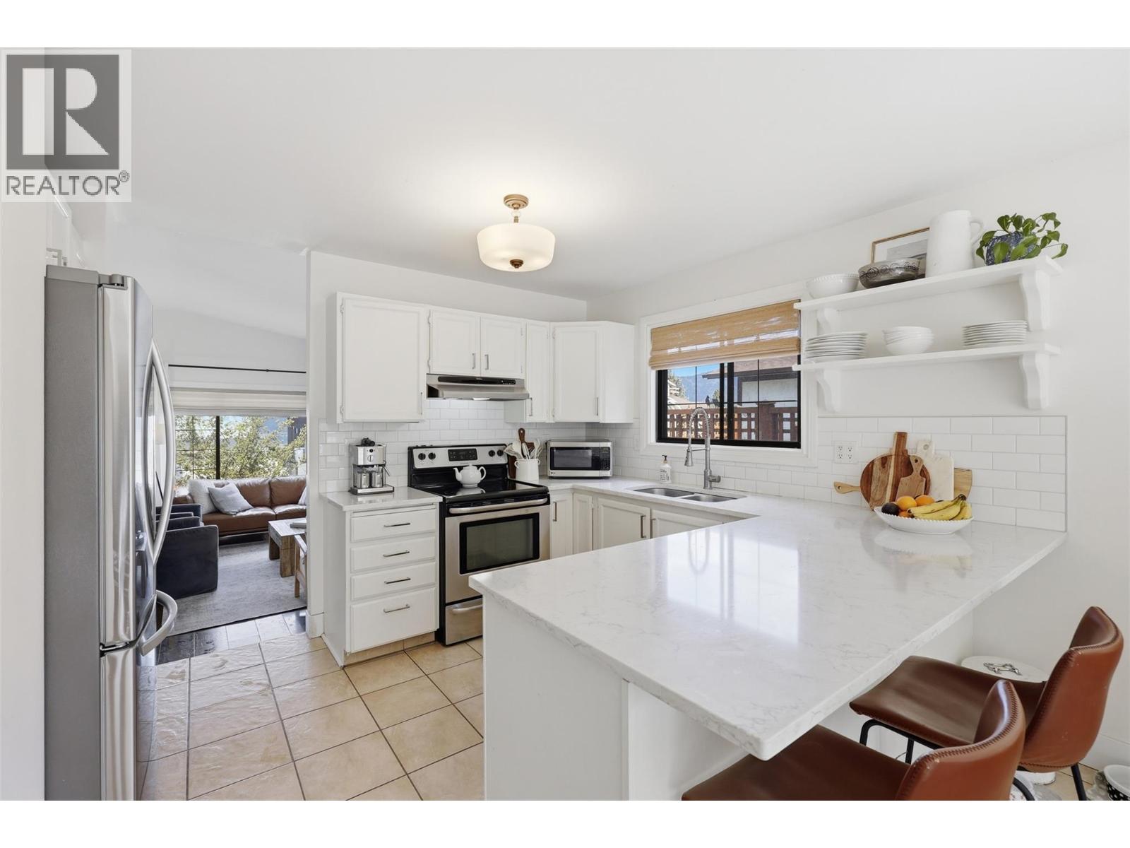 1540 Adams Avenue - 6