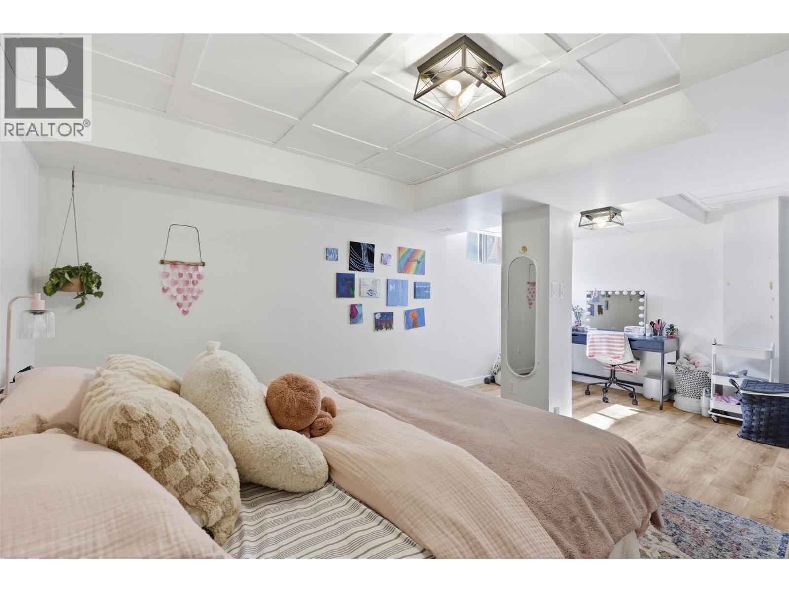 1540 Adams Avenue - 25