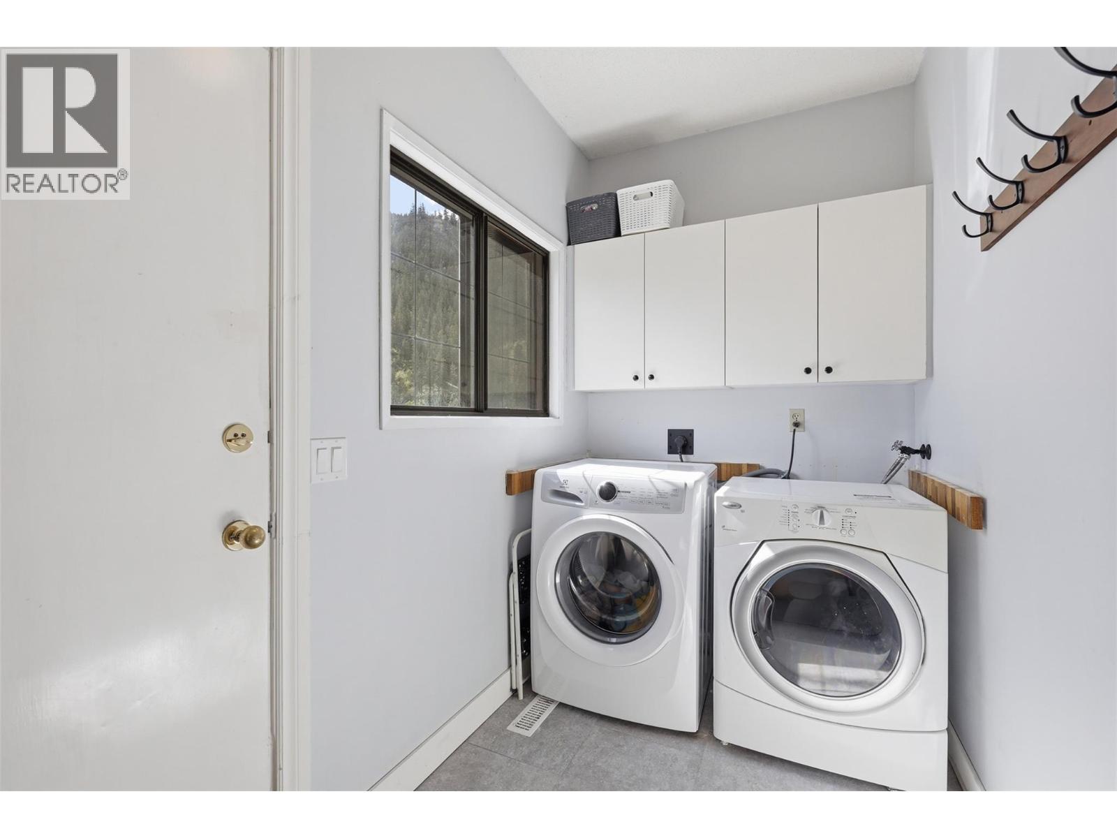 1540 Adams Avenue - 16