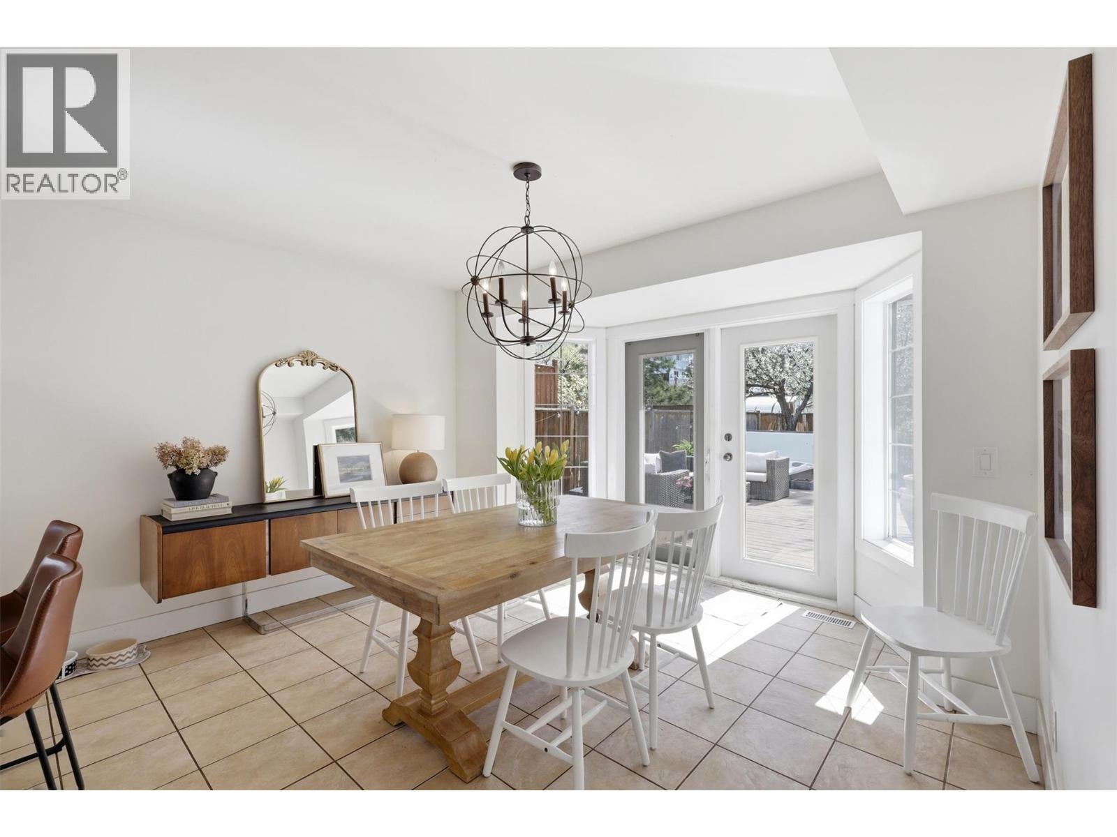 1540 Adams Avenue - 9