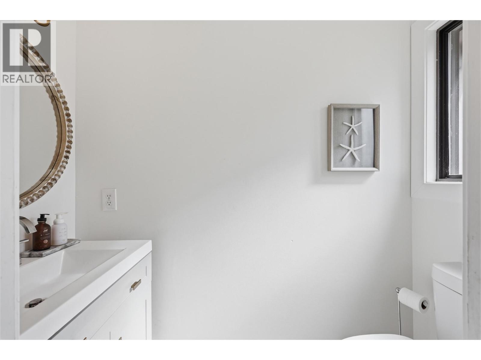 1540 Adams Avenue - 15