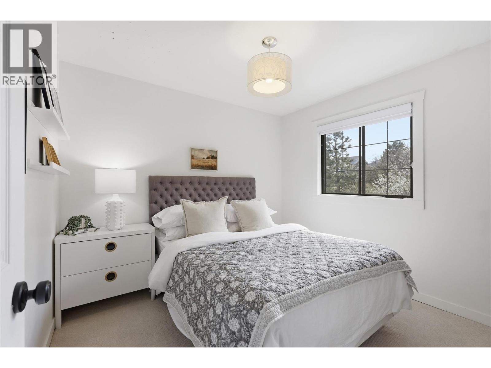 1540 Adams Avenue - 21