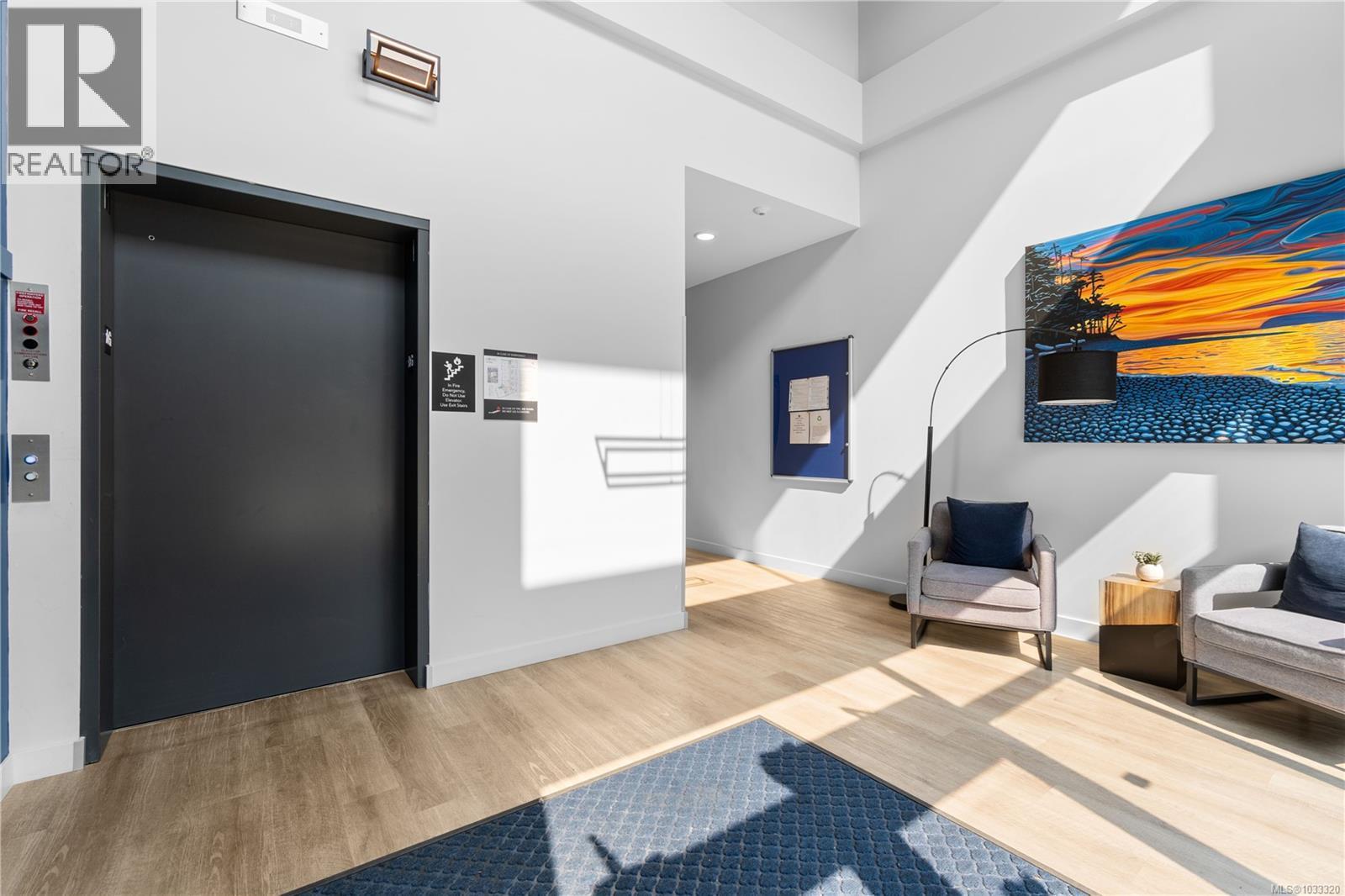 #302 164 Alberni Hwy - 25