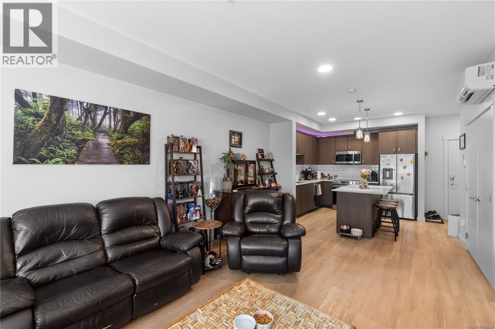 #302 164 Alberni Hwy - 7