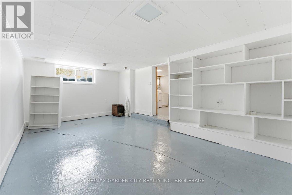 26 CHESTNUT STREET - 27