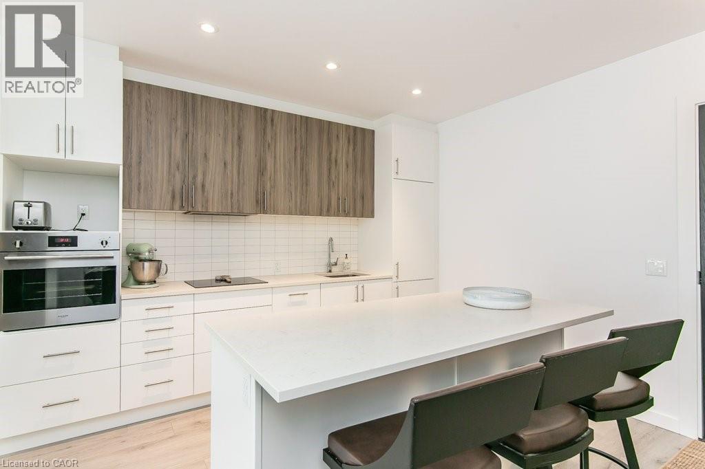 #1010 181 KING Street S - 10