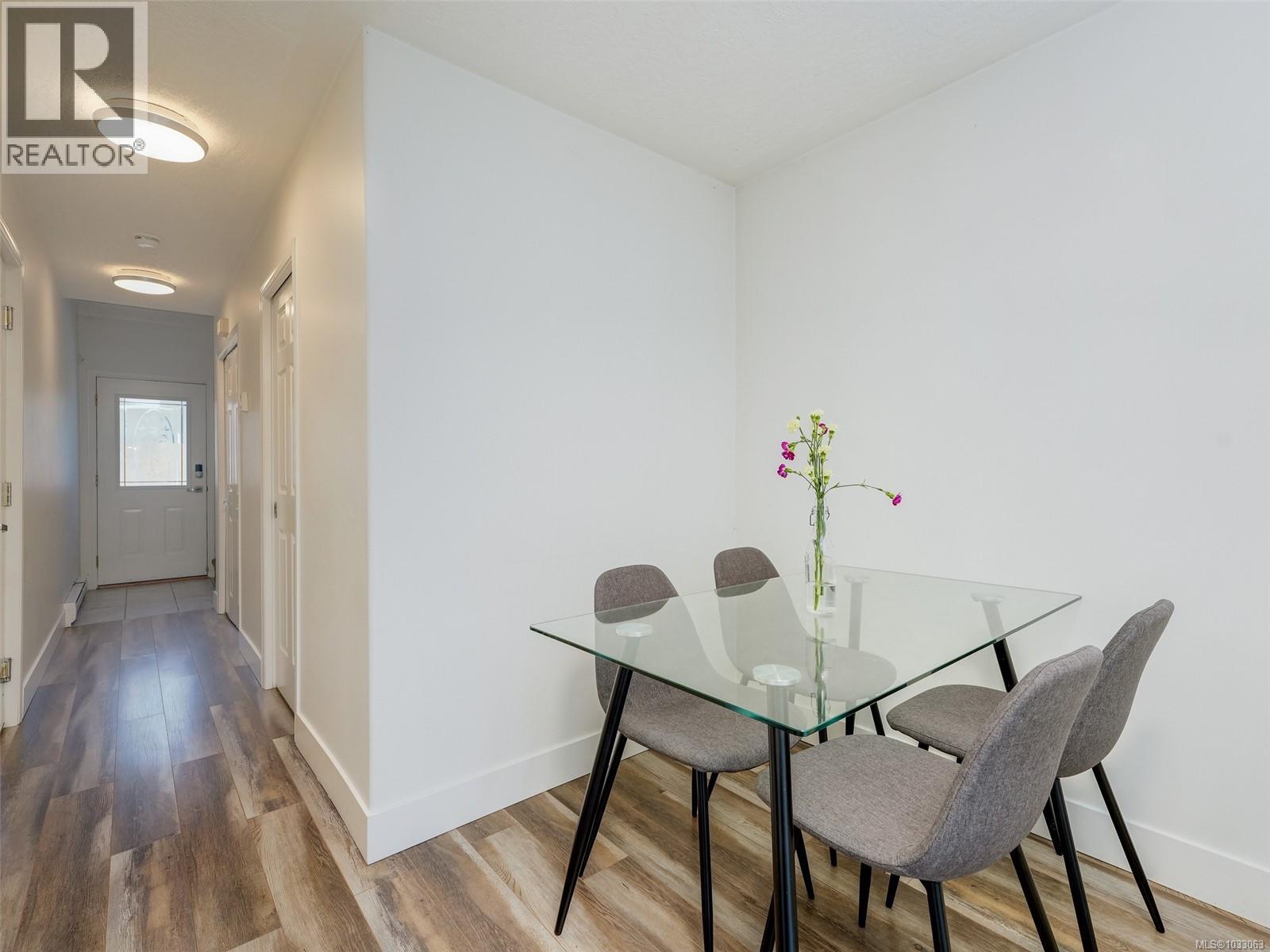 108 920 Dunford Avenue, Langford