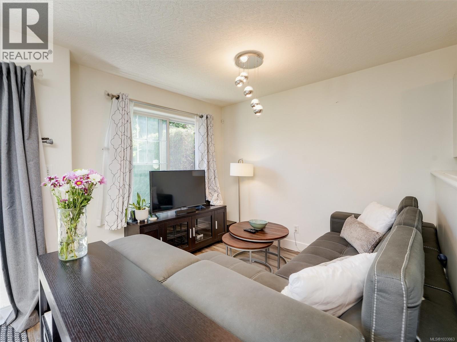 108 920 Dunford Avenue, Langford