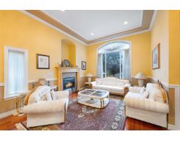 17015 86a Avenue, Surrey, BC V3X3J1 Photo 8