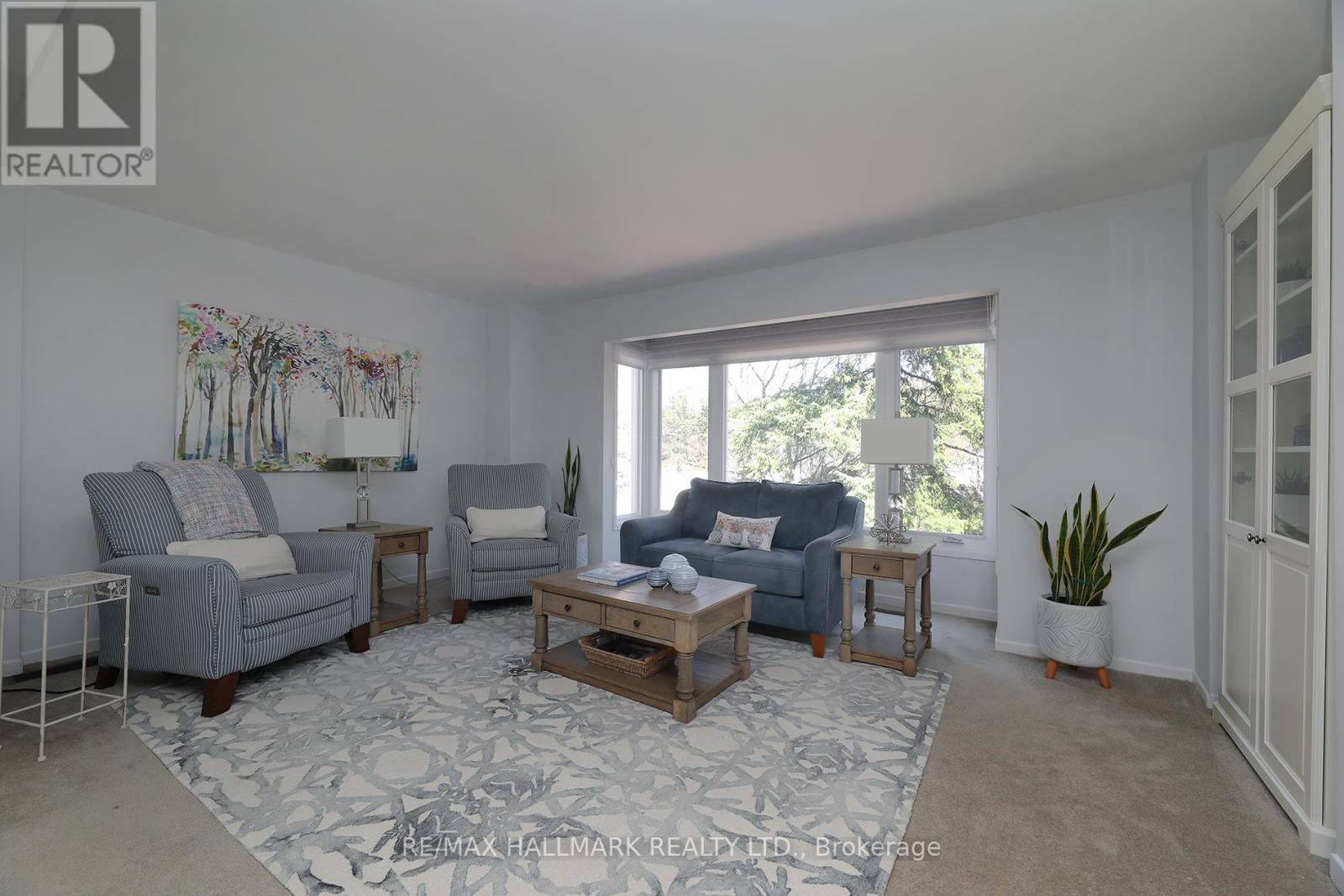 #137 90 WINGARDEN COURT - 6