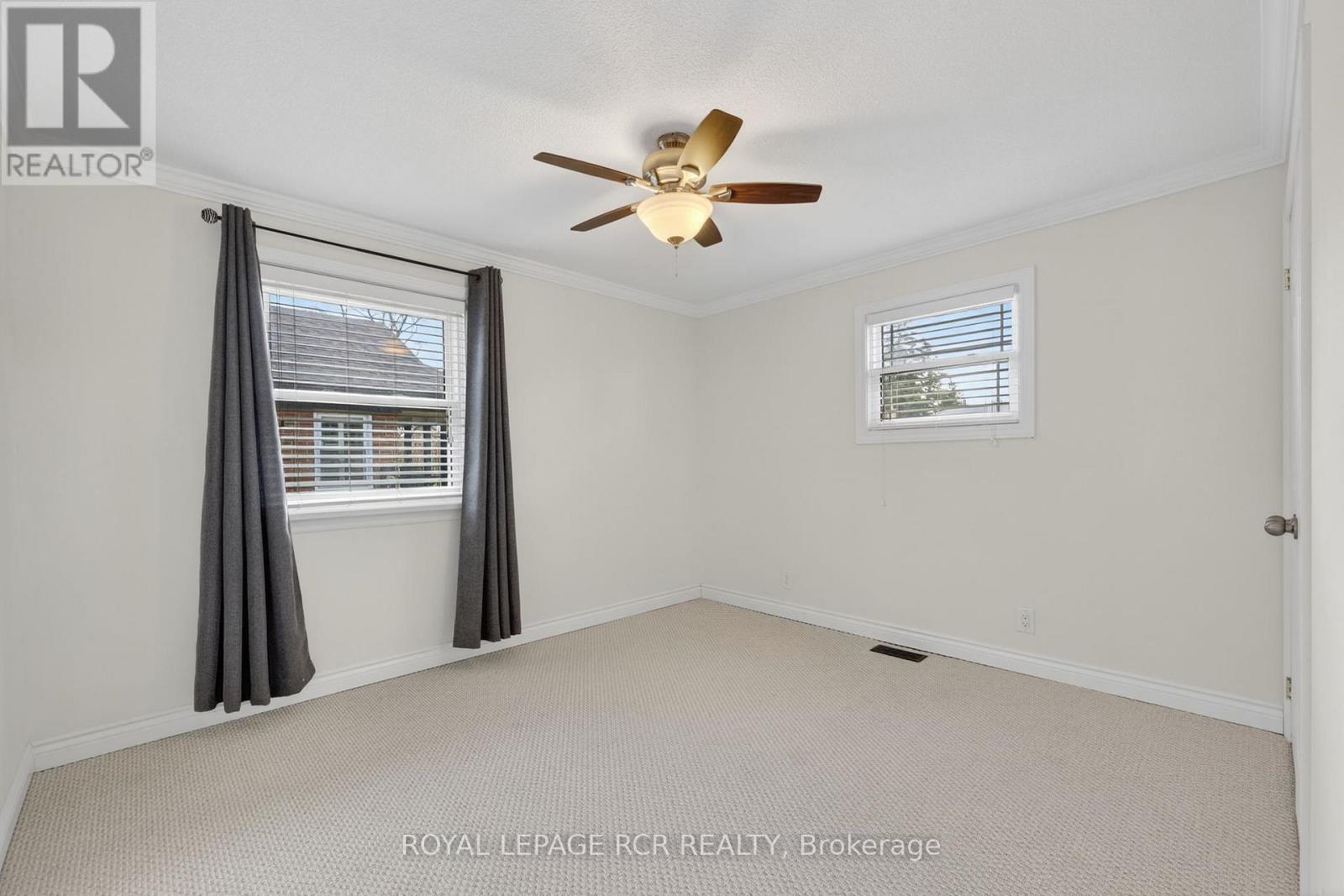 108 ALLAN STREET — photo 23