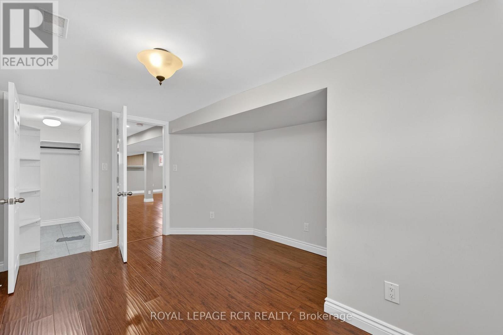 108 ALLAN STREET — photo 40