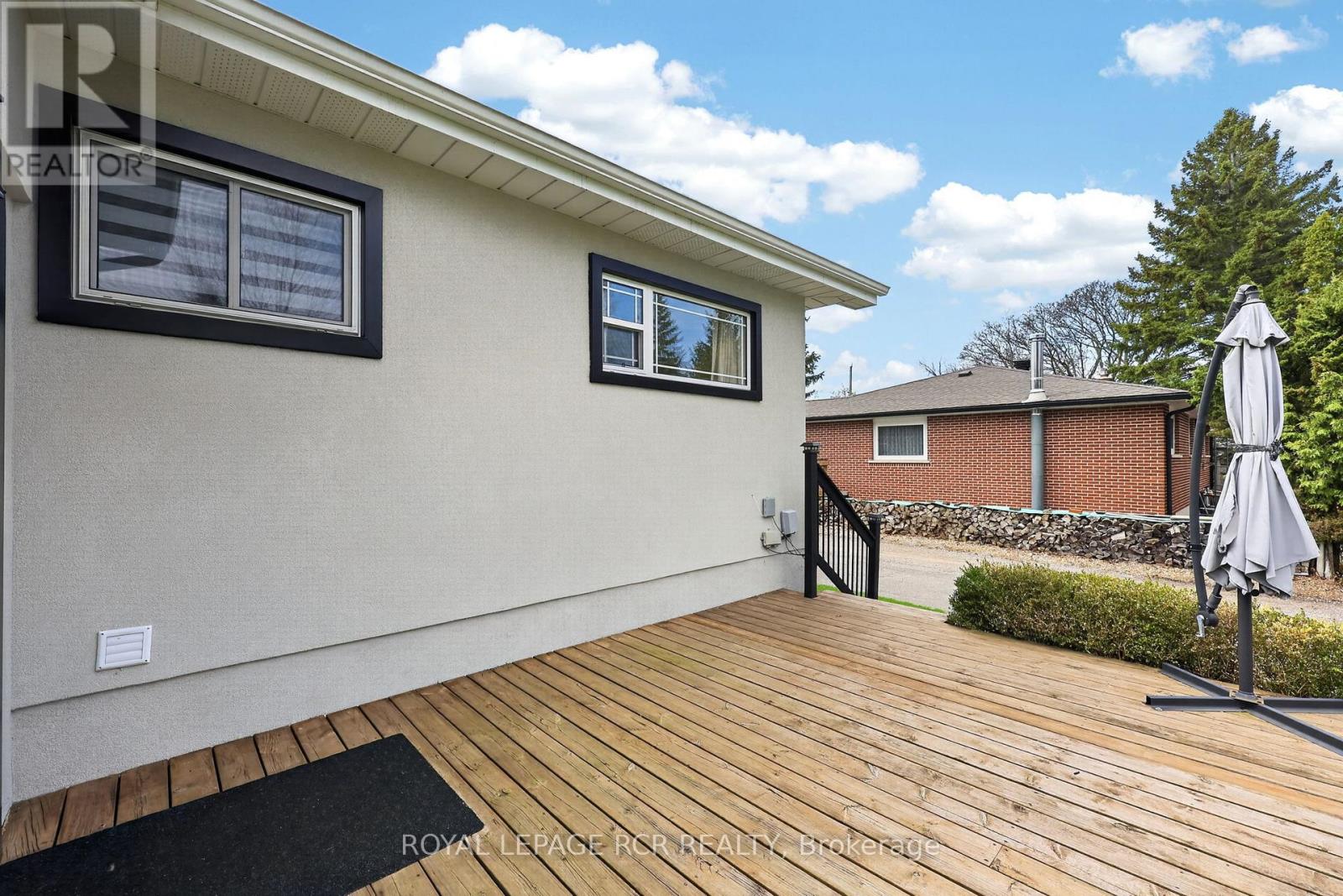 108 ALLAN STREET — photo 44