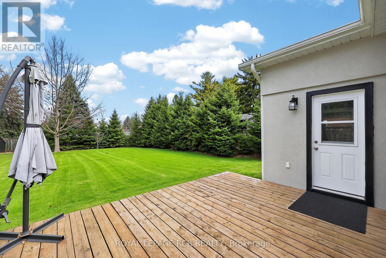 108 ALLAN STREET — photo 46