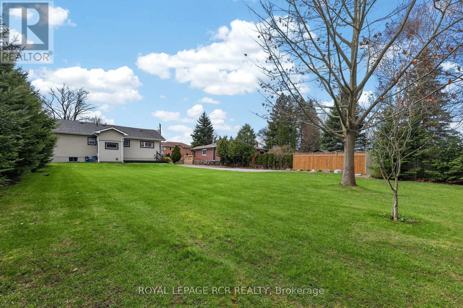 108 ALLAN STREET — photo 49