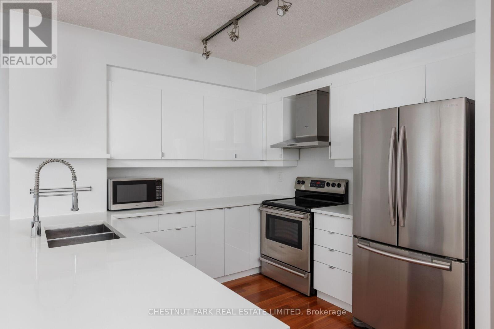 516E - 500 QUEENS QUAY W — photo 16