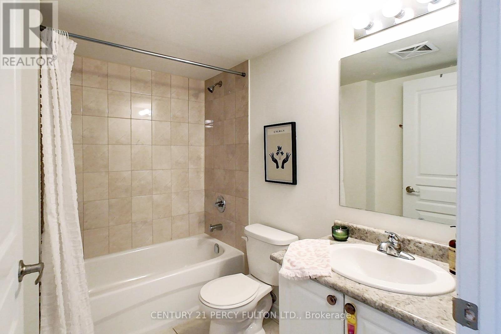 #107 2 COVE COURT - 14