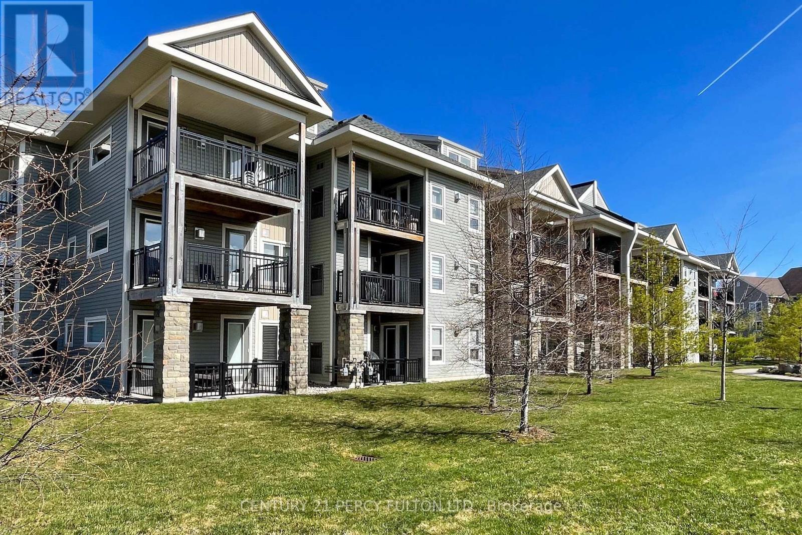 #107 2 COVE COURT - 2