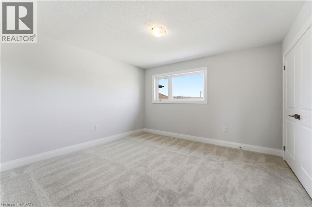 23 WOODVALLEY Court — photo 16