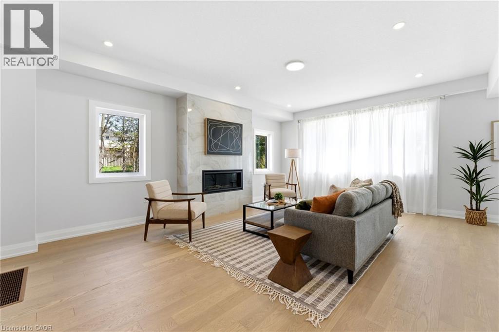 23 WOODVALLEY Court — photo 3