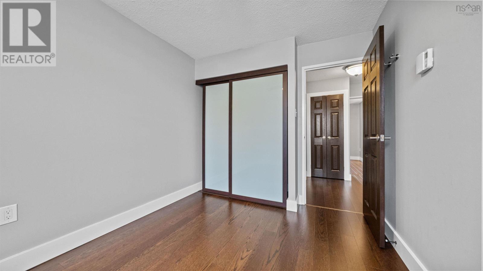 Property 35 of 50 of 5540 Stoneham