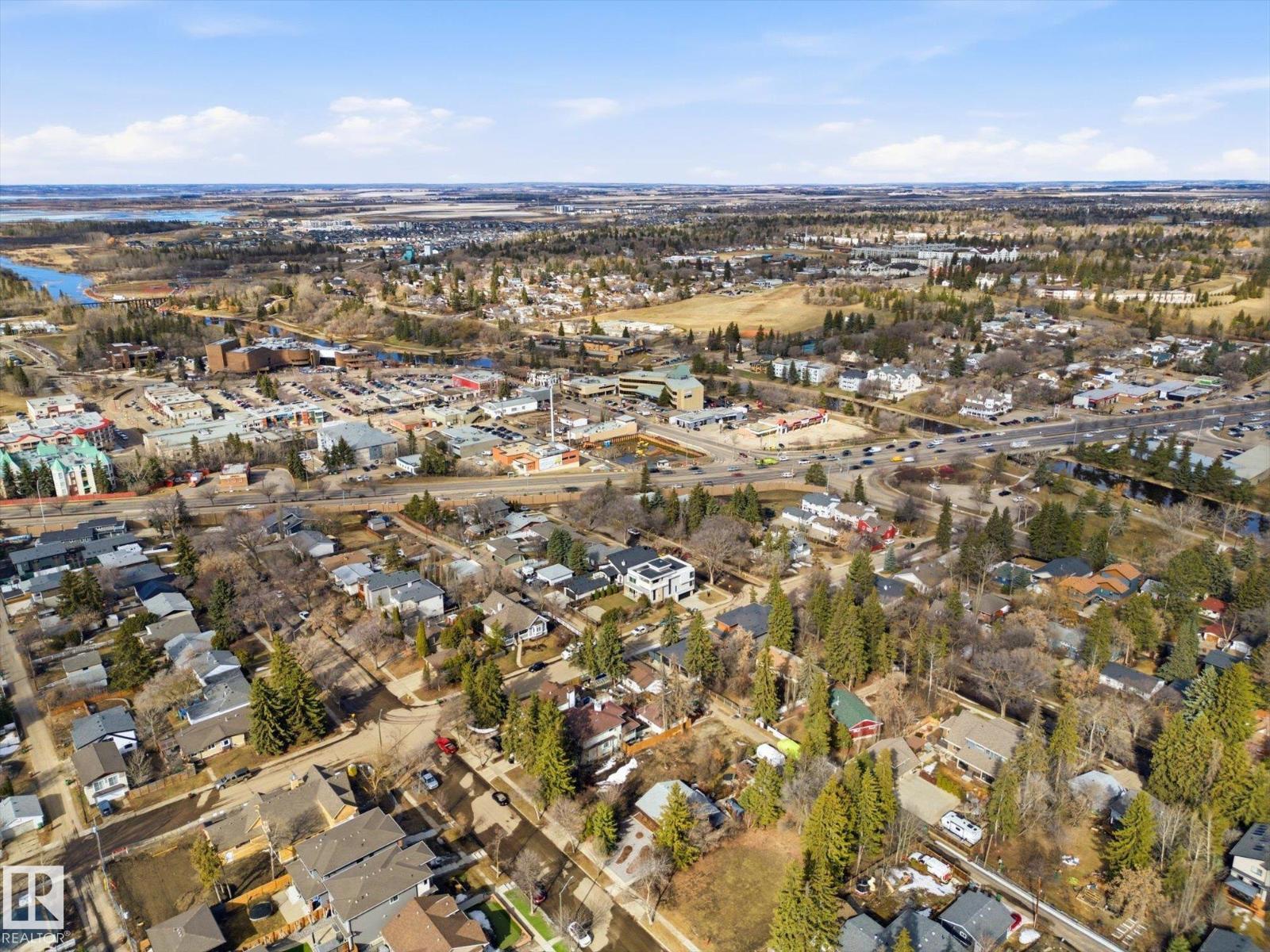 17 BELMONT DR, St. Albert