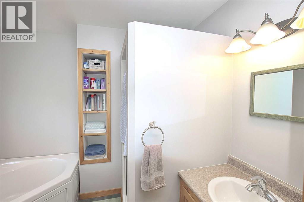1314 Cottonwood Close — photo 18