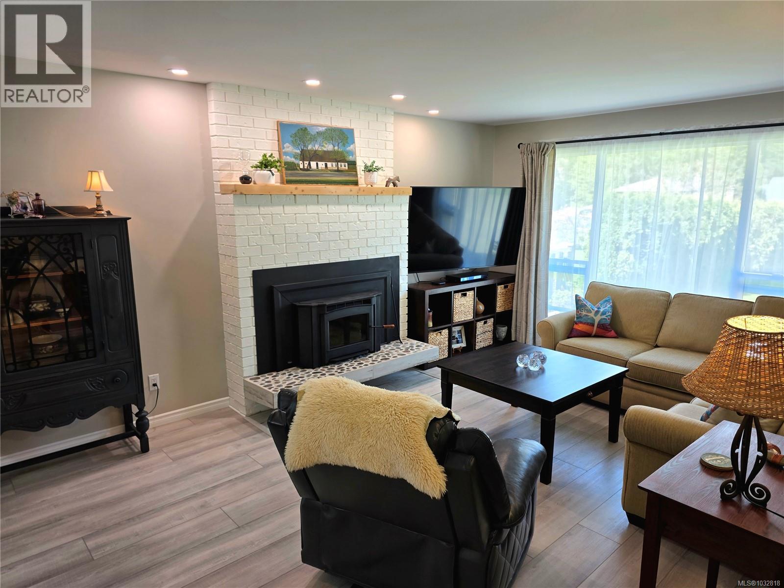 3724 Bishop Cres - 31