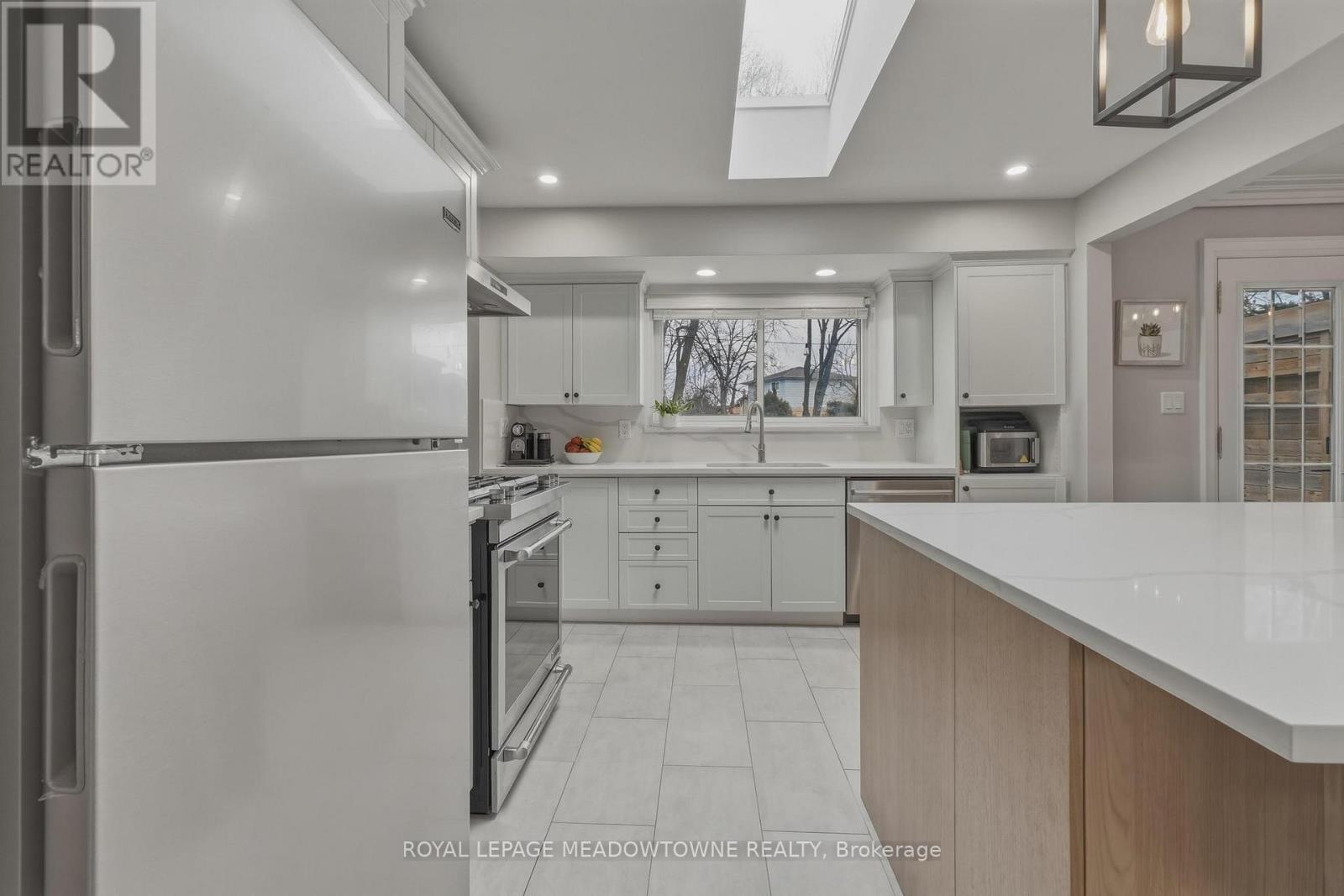5 ROSEFIELD DRIVE — photo 16