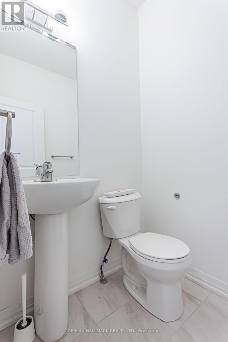 89 ACACIA ROAD - 17