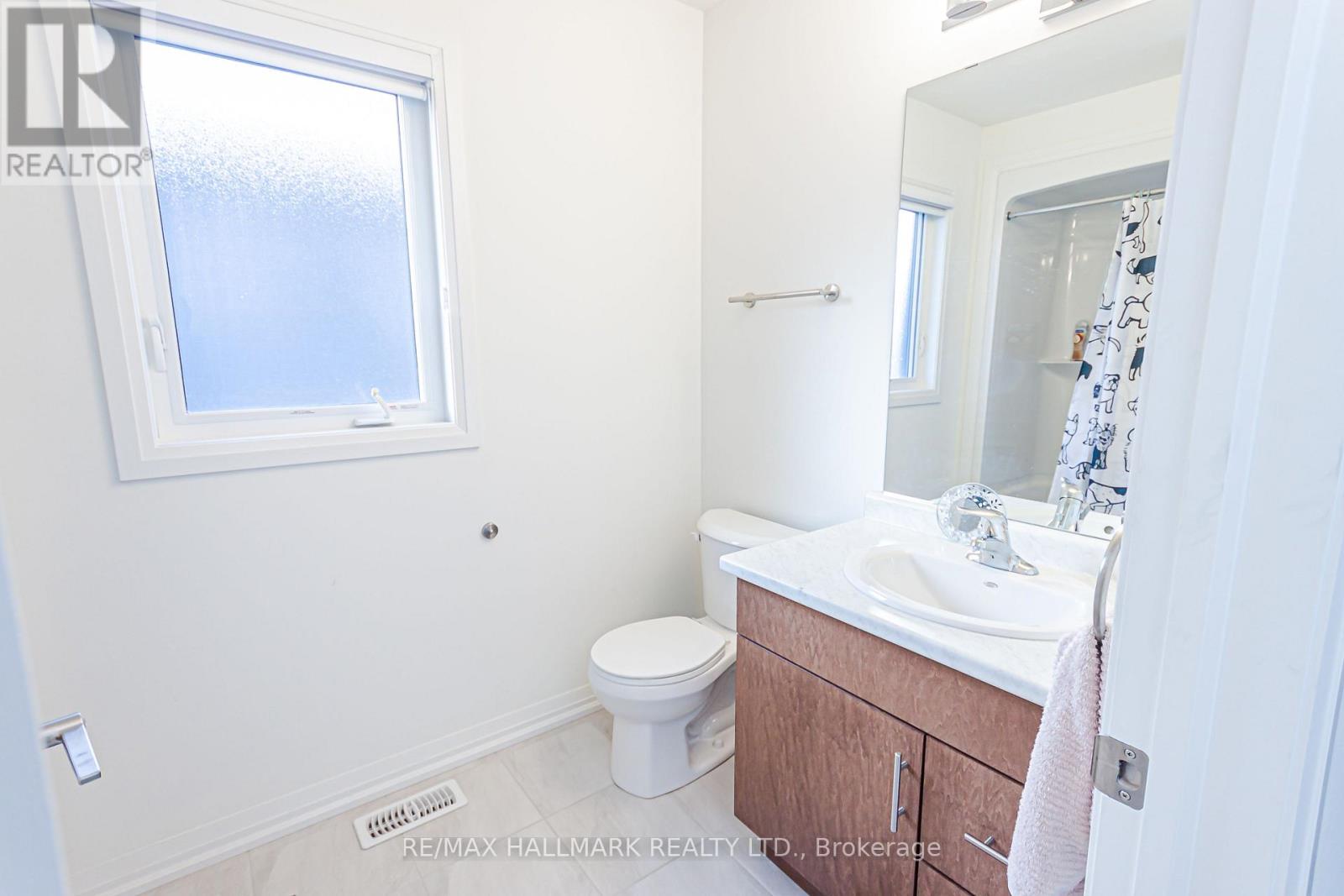 89 ACACIA ROAD - 25