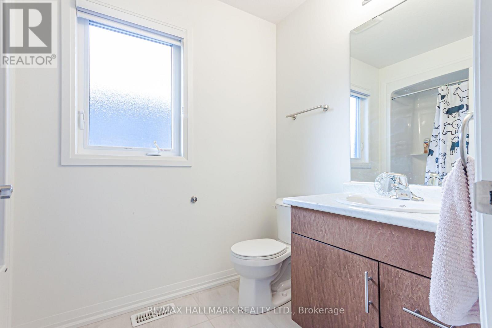 89 ACACIA ROAD - 26