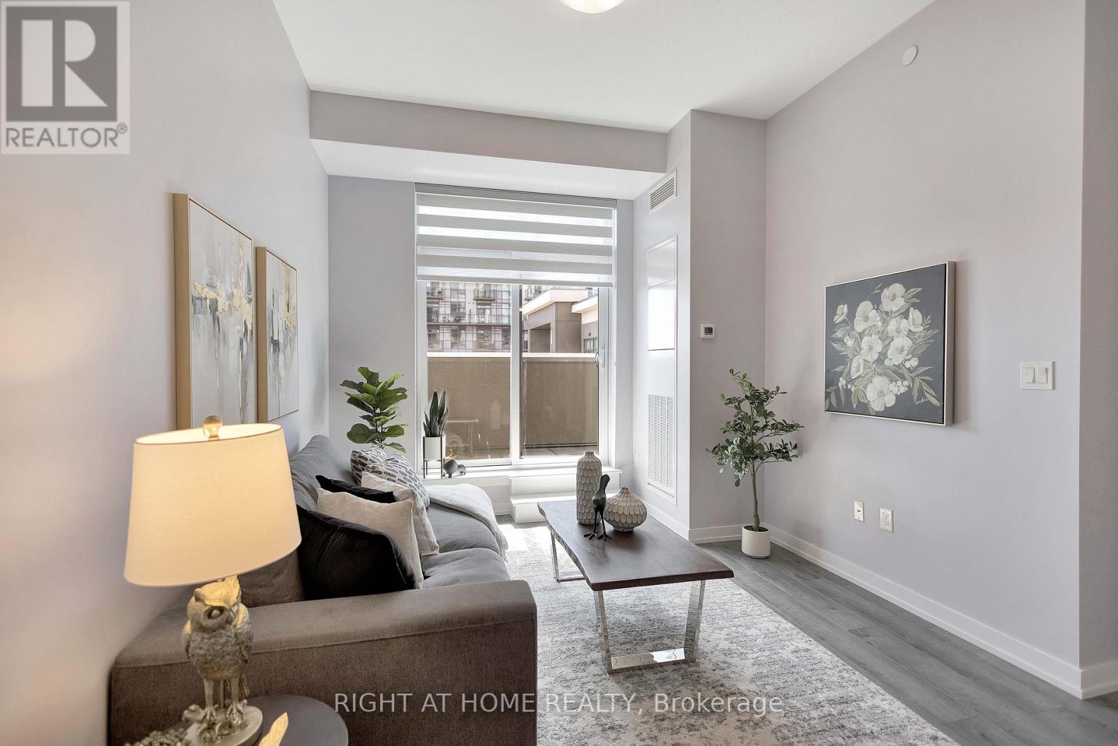 #519 470 DUNDAS STREET E - 8