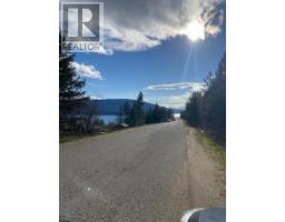 10451 Westshore Road, Vernon, BC V1H2B2 Photo 10