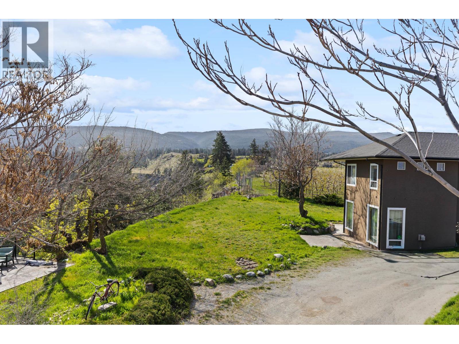 3547 Bemrose Road, Kelowna