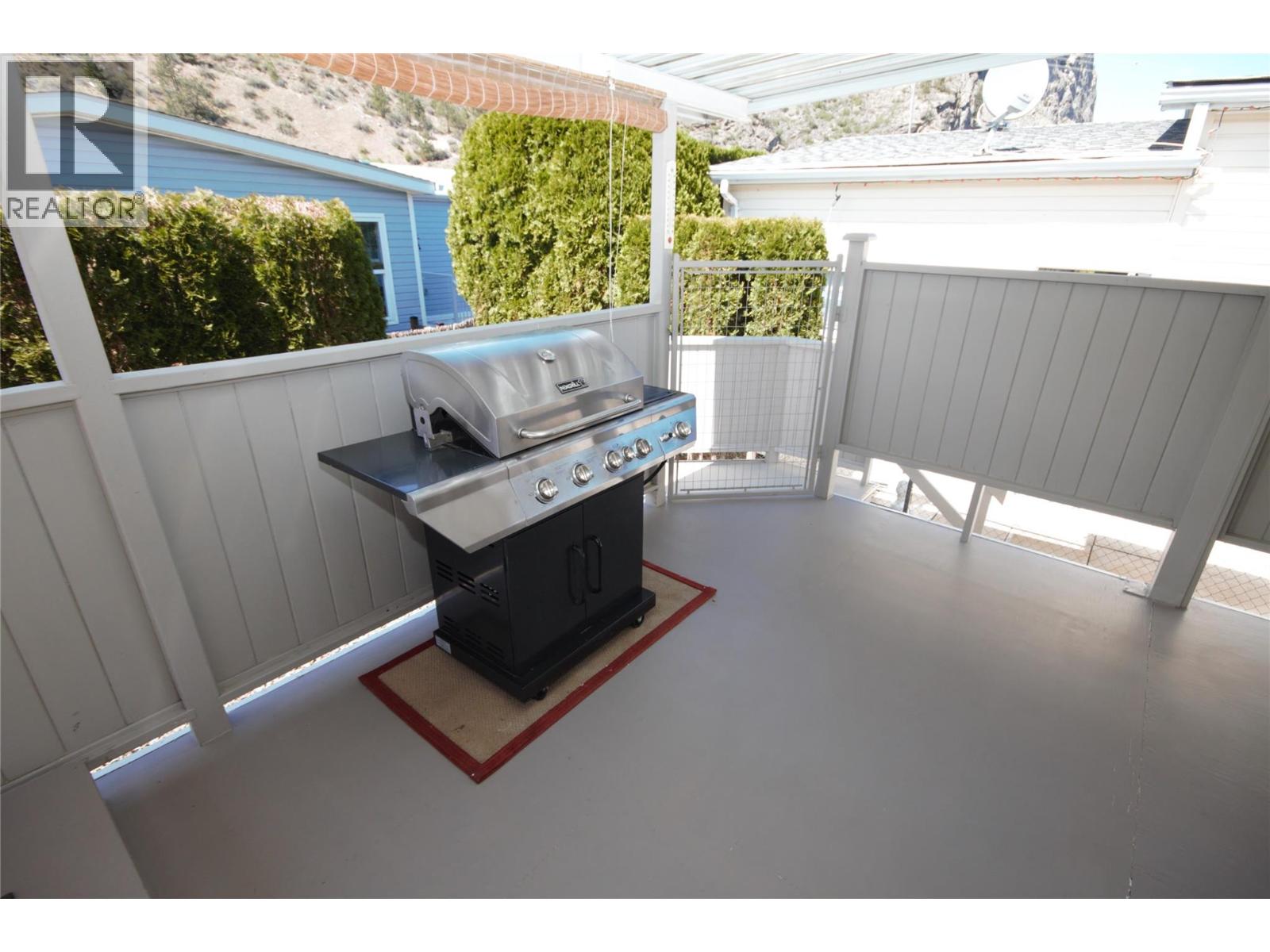 44 8598 Highway 97 Other, Oliver