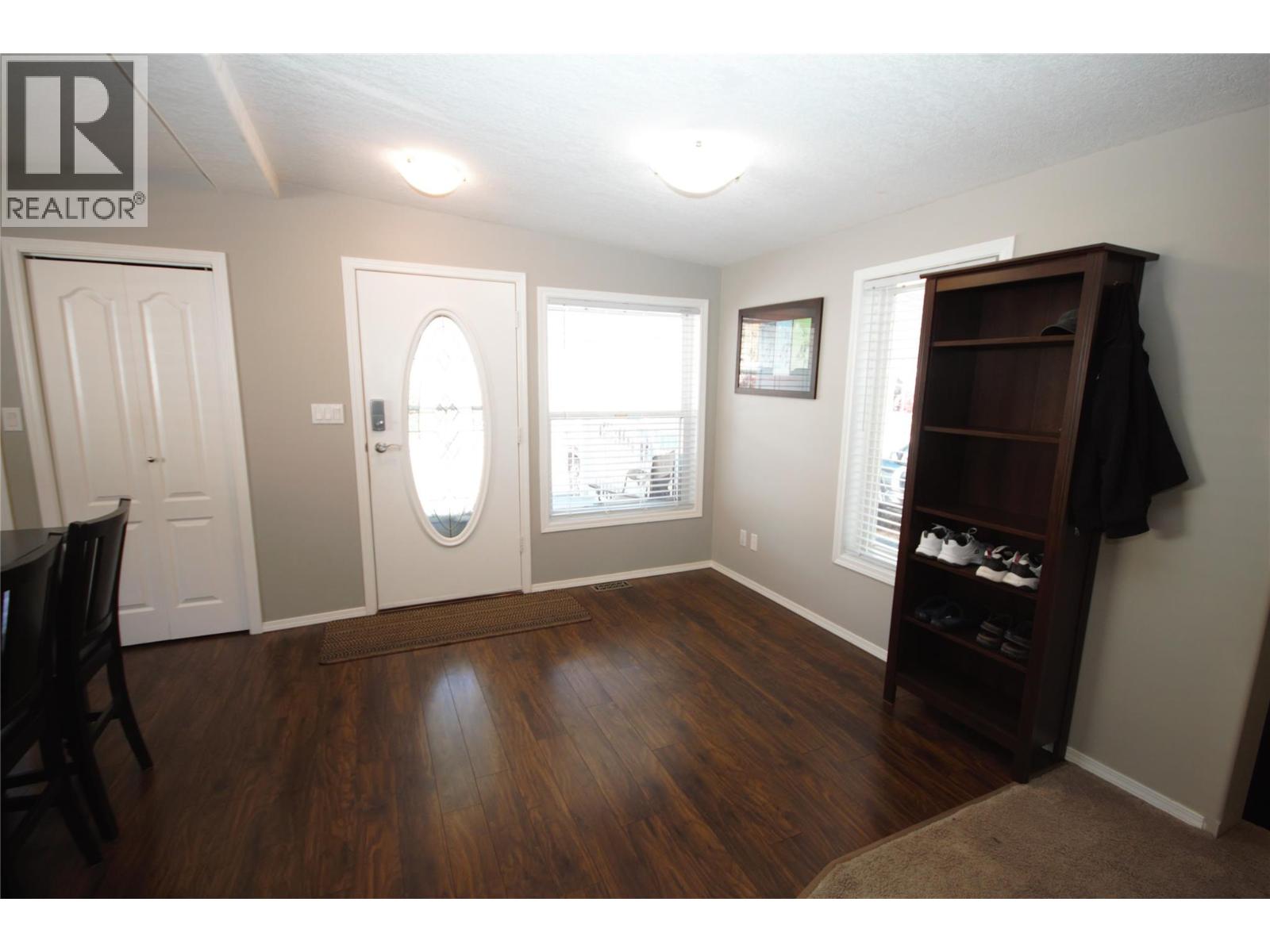 44 8598 Highway 97 Other, Oliver