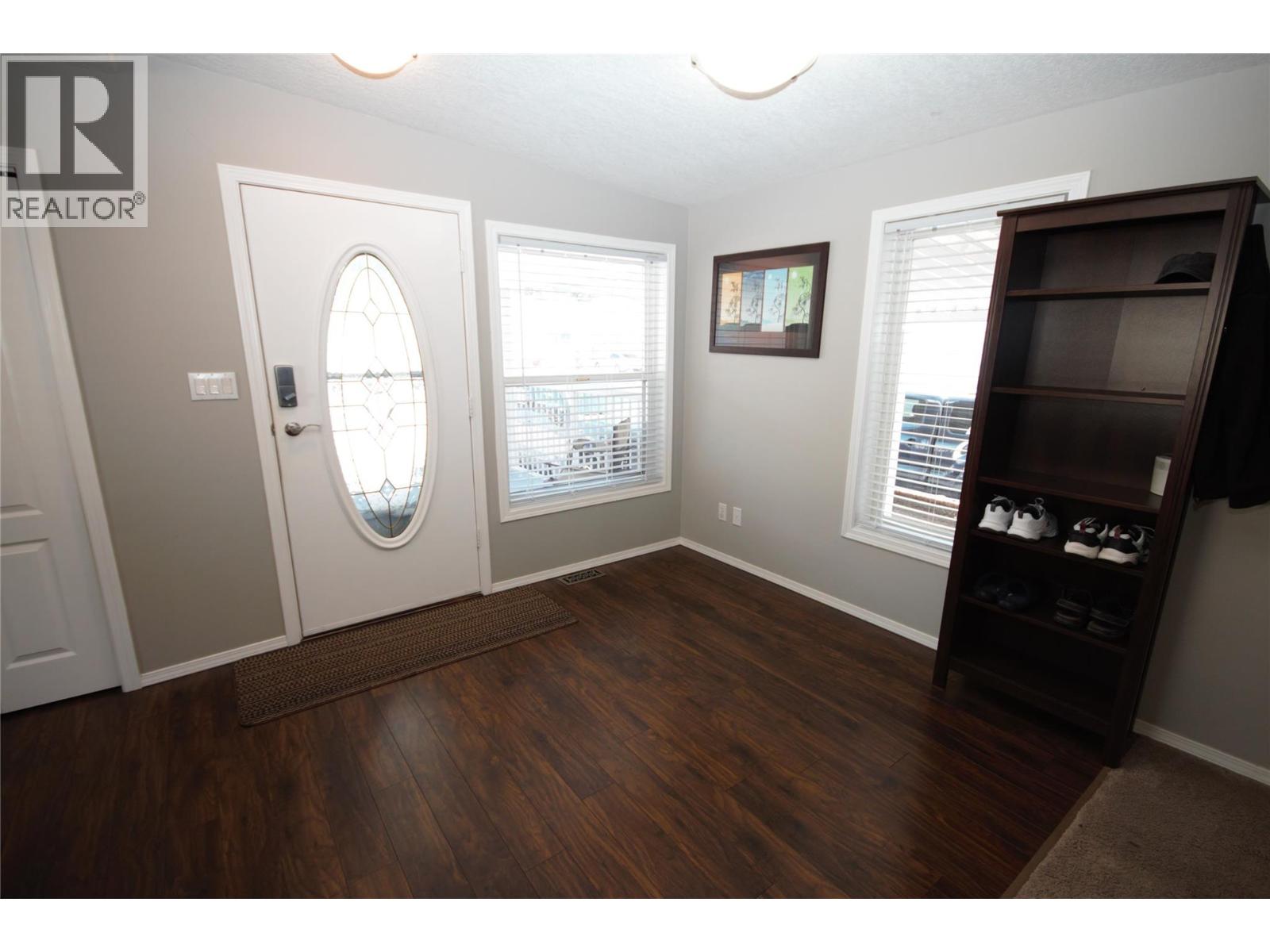 44 8598 Highway 97 Other, Oliver