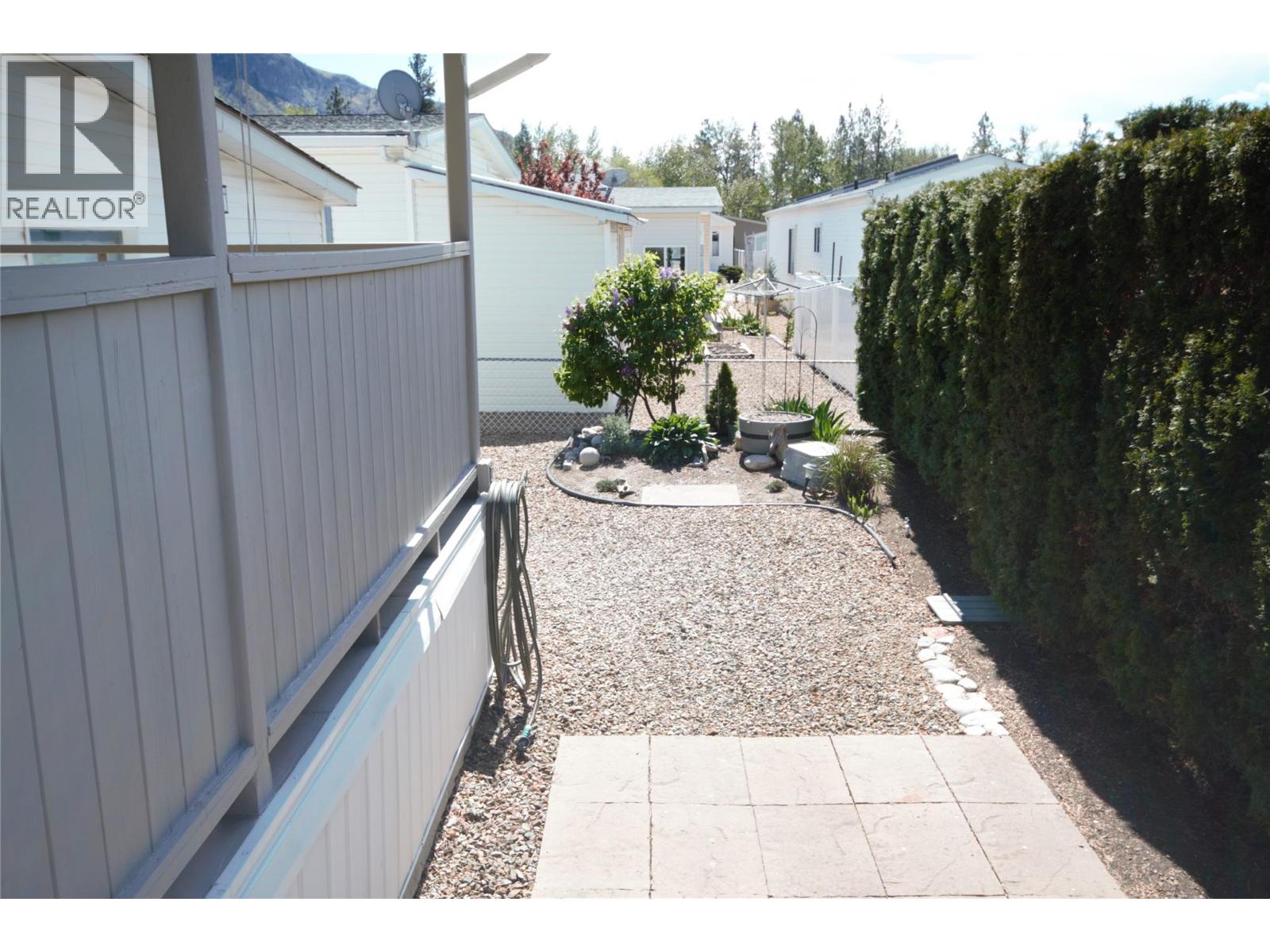 44 8598 Highway 97 Other, Oliver